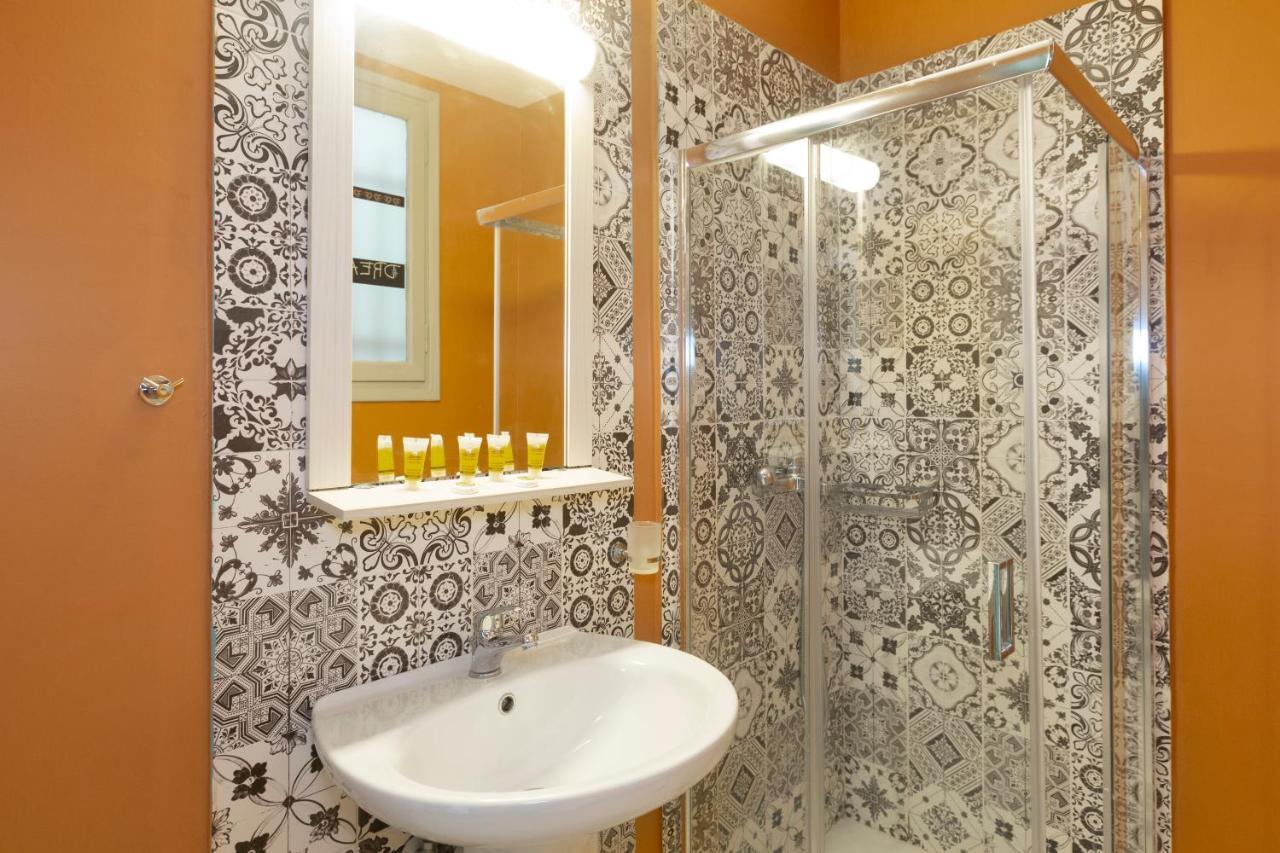 Psirri Place Economy Apartments Centrally Located Athens Exterior photo