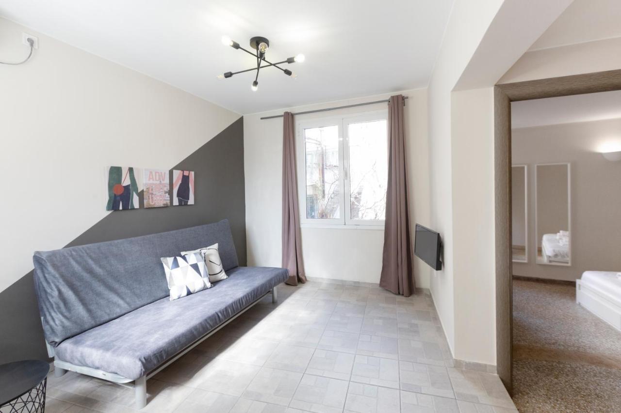 Psirri Place Economy Apartments Centrally Located Athens Exterior photo
