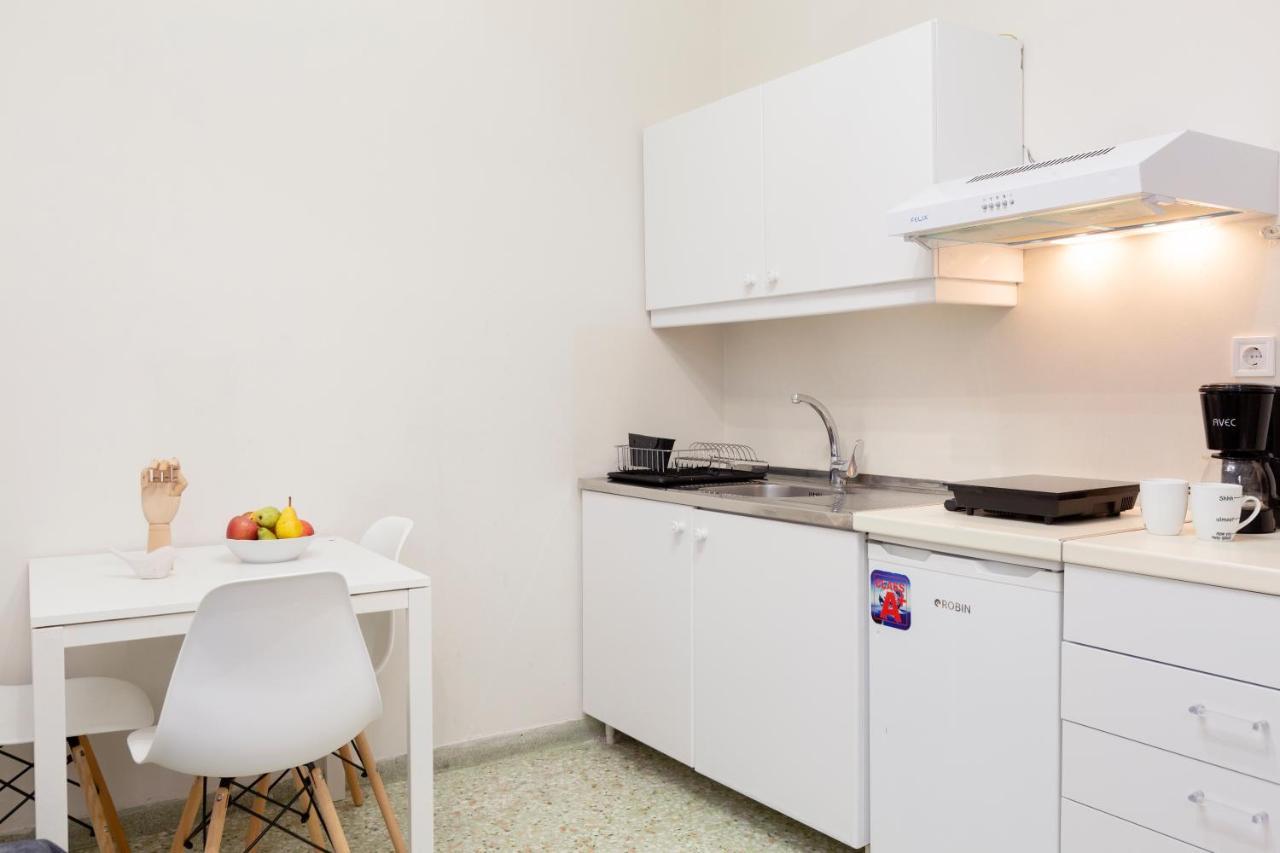 Psirri Place Economy Apartments Centrally Located Athens Exterior photo